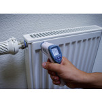BGS Stirn-Fieber-Thermometer | kontaktlos, Infrarot | für Personen + Objekt-Messung | 0 - 100°