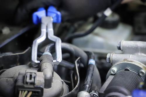 BGS Kraftstoffleitungs-Zange | 230 mm