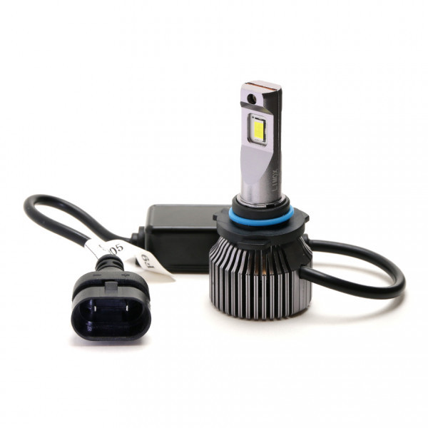 LIMOX LED Abblendlicht Headlight SET Scheinwerferlampen HB3 9005 P20d 7600 Lumen 38 Watt