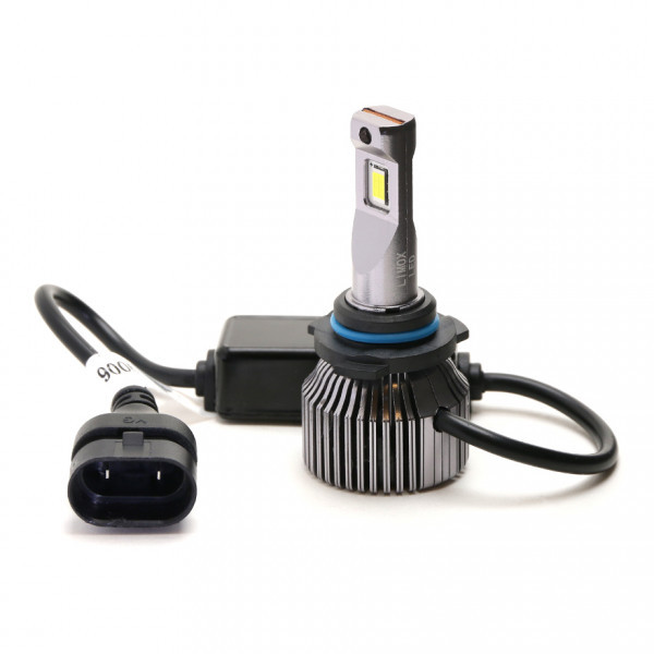 LIMOX LED Abblendlicht Headlight SET Scheinwerferlampen HB4 9006 P22d 7600 Lumen 38 Watt